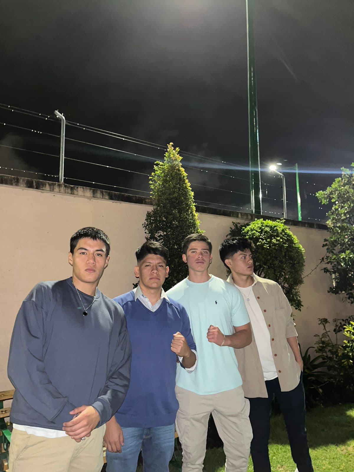 Imagen representativa de Momentos con Amigos